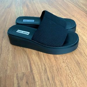 Vintage Steve Madden Platform Sandals